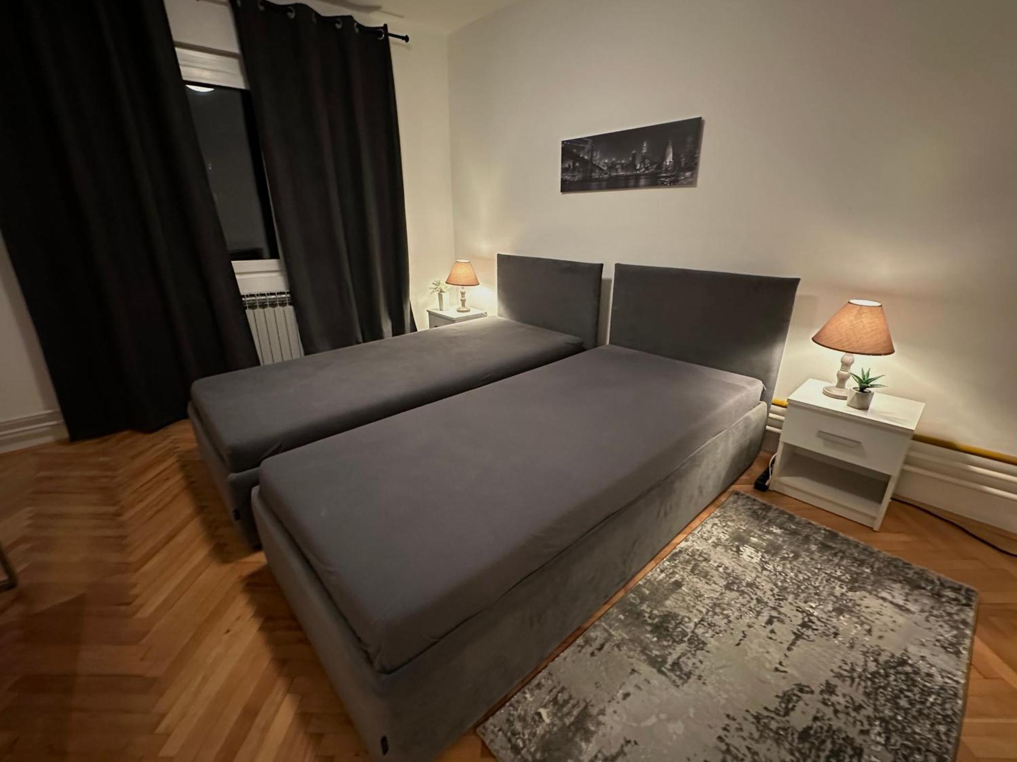 Layla'S Home Free Parking Sarajevo Bagian luar foto
